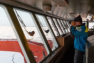 Sea ice observations from RV Polarstern during MOSAiC Expedition.